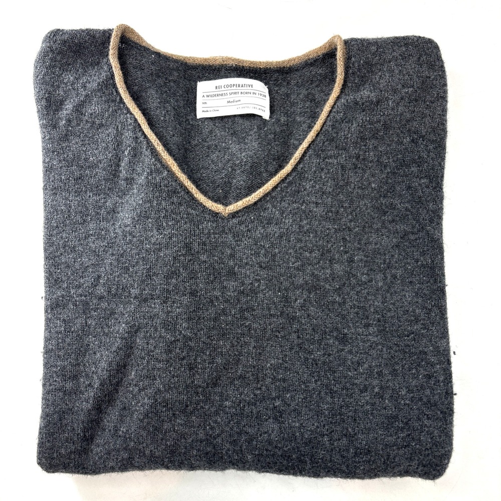 REI Cooperative Sweater Mens M 100% Lambswool V-Neck Pullover‎ Grey Base Layer
